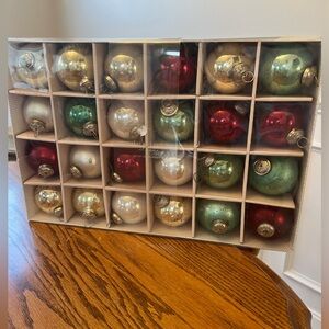 cupcakes and cashmere at home Christmas Ornaments